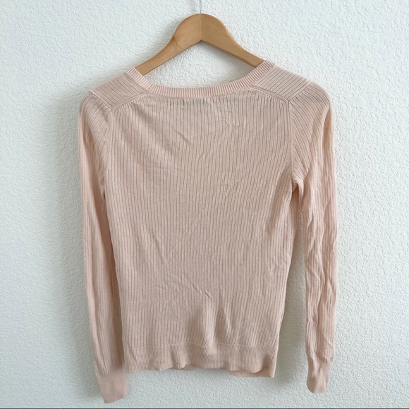 Adorable light pink deep v button up cardigan - Picture 5 of 6